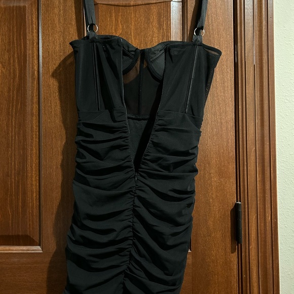 Assortment of 6 dresses - Picture 6 of 16